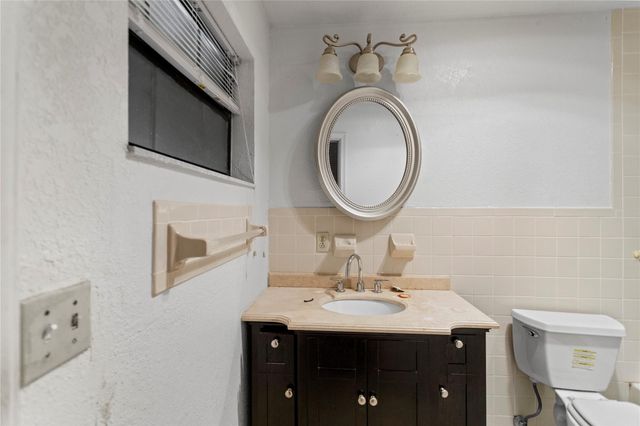 1411 NW 51st Avenue, Lauderhill, FL 33313