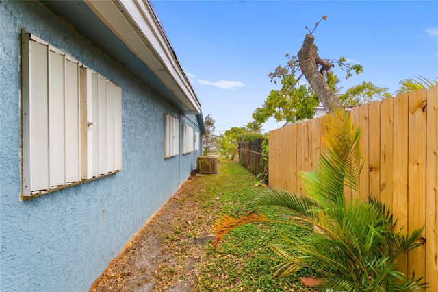 1411 NW 51st Avenue, Lauderhill, FL 33313