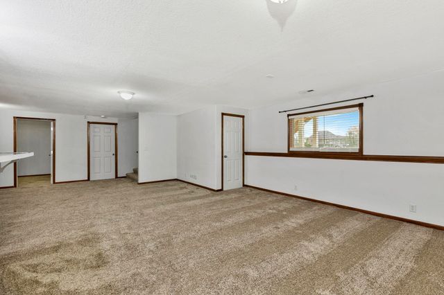 12218 E Andrea St, Wichita, KS 67207