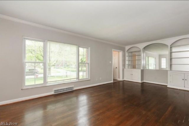 144 E 208th Street, Euclid, OH 44123