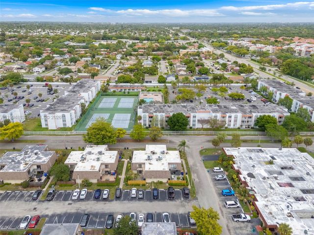 8106 SW 23rd St 28A, North Lauderdale, FL 33068