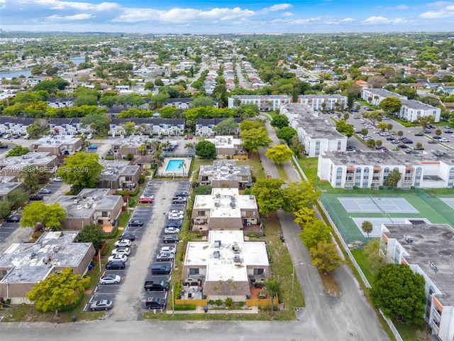 8106 SW 23rd St 28A, North Lauderdale, FL 33068