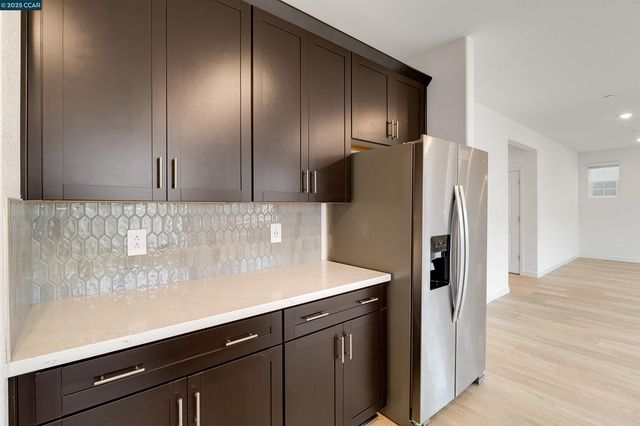 618 Channel Circle, Oakley, CA 94561