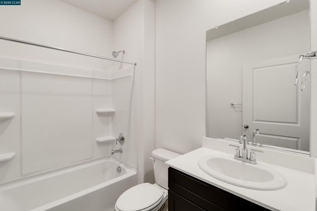 618 Channel Circle, Oakley, CA 94561