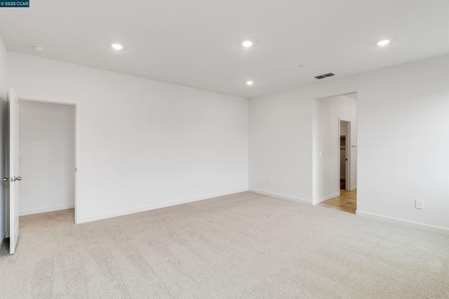 618 Channel Circle, Oakley, CA 94561