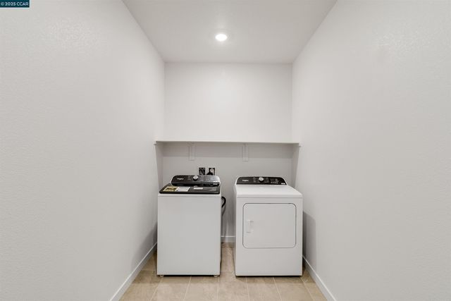 618 Channel Circle, Oakley, CA 94561