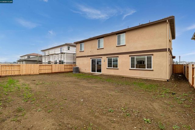 618 Channel Circle, Oakley, CA 94561