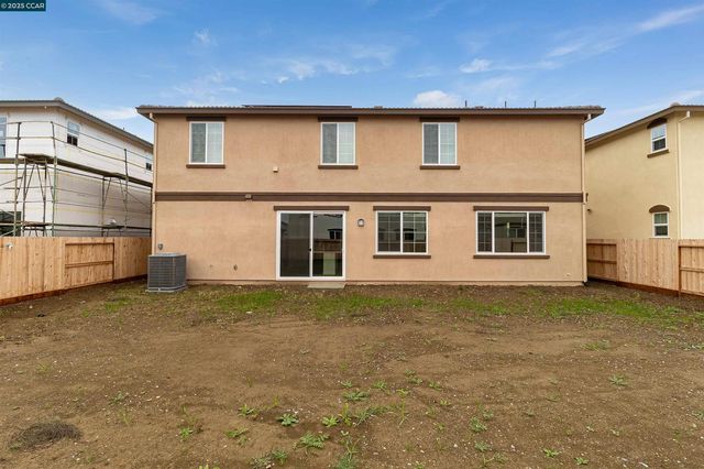 618 Channel Circle, Oakley, CA 94561