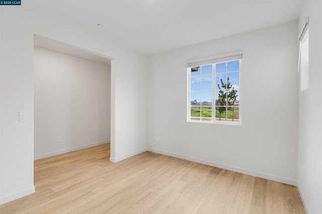 618 Channel Circle, Oakley, CA 94561