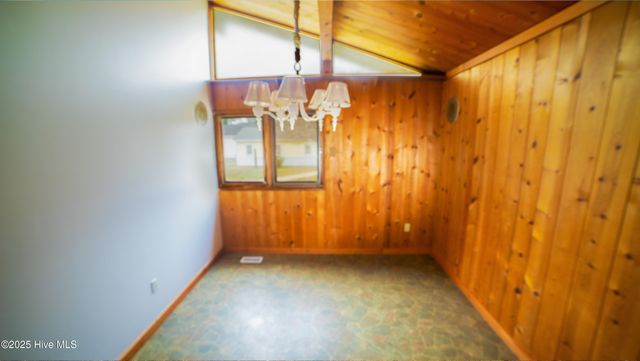 115 Gumberry Road, Ayden, NC 28513