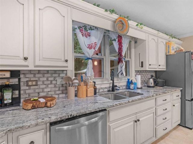 1310 Vineyard Drive, Conyers, GA 30013