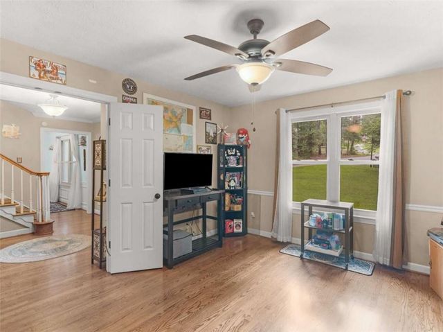1310 Vineyard Drive, Conyers, GA 30013