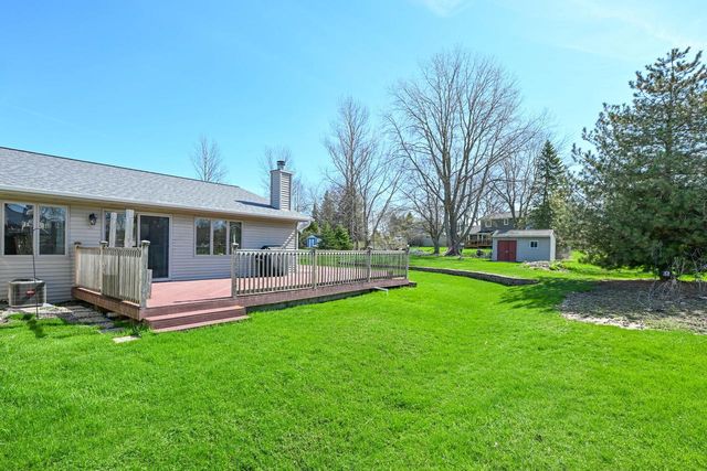 284 Prairie RUN, Grafton, WI 53024