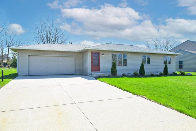 284 Prairie RUN, Grafton, WI 53024