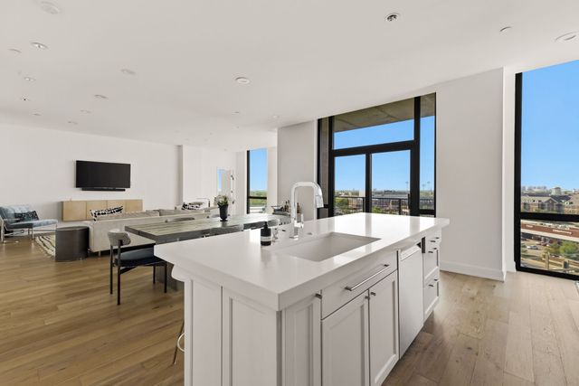 5656 N Central Expressway 801, Dallas, TX 75206