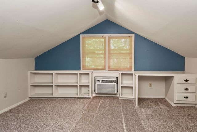 1249 E Delmar Street, Springfield, MO 65804