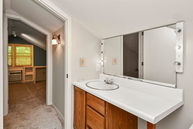1249 E Delmar Street, Springfield, MO 65804