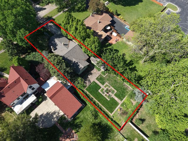 1249 E Delmar Street, Springfield, MO 65804