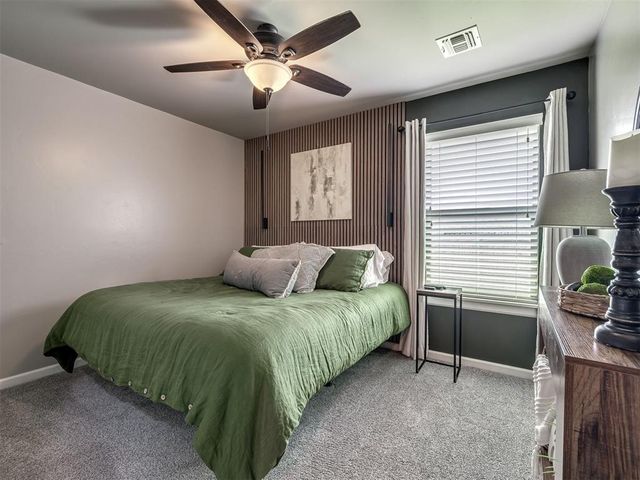 11833 SW 26th Terrace, Yukon, OK 73099