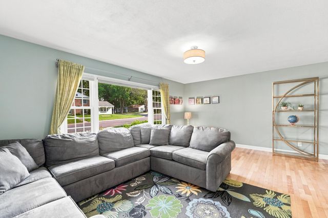 137 Atwood Drive, Mankato, MN 56001