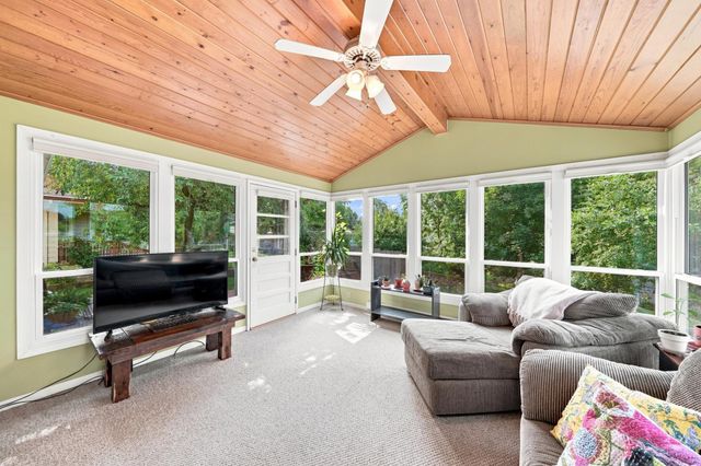 137 Atwood Drive, Mankato, MN 56001