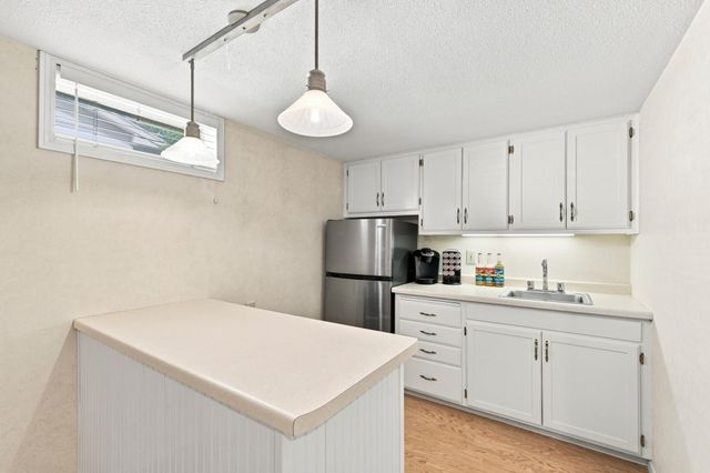 137 Atwood Drive, Mankato, MN 56001