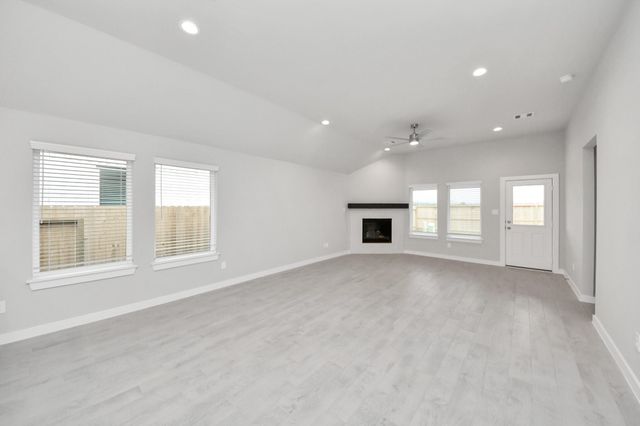 18622 Serapis Street, Fresno, TX 77545