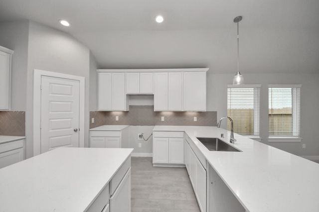 18622 Serapis Street, Fresno, TX 77545