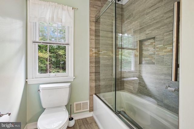 11151 CONESTOGA CT, Oakton, VA 22124