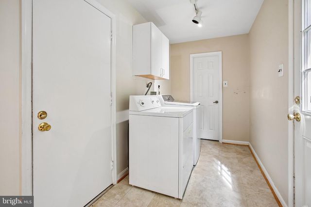 11151 CONESTOGA CT, Oakton, VA 22124