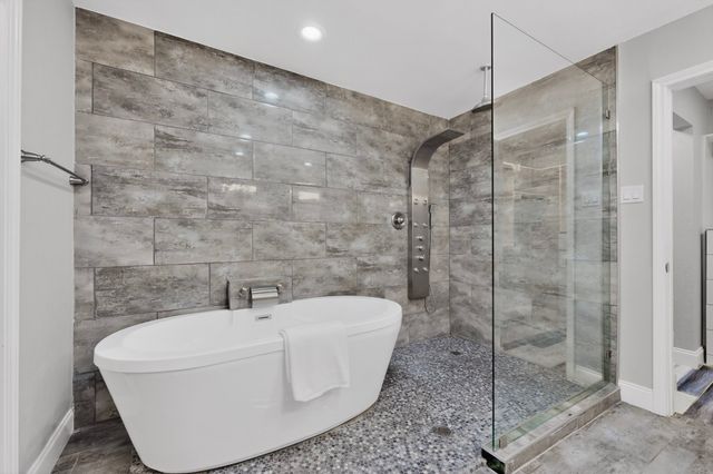 7631 Meadow Road, Dallas, TX 75230