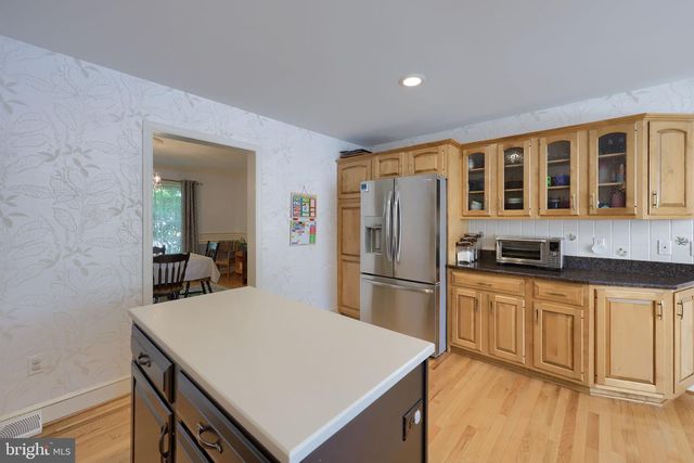 404 RHODA DR, Lancaster, PA 17601
