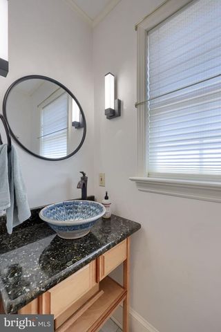 404 RHODA DR, Lancaster, PA 17601