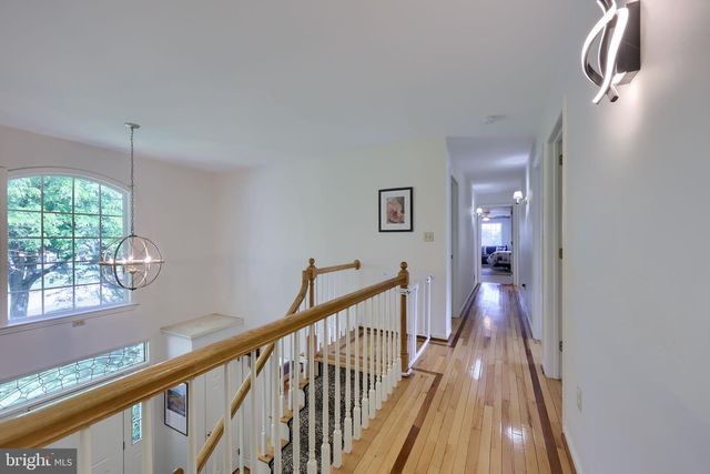 404 RHODA DR, Lancaster, PA 17601