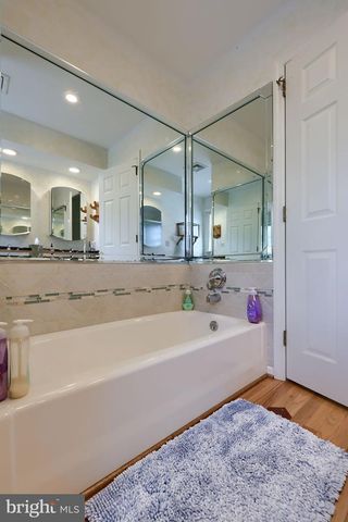 404 RHODA DR, Lancaster, PA 17601