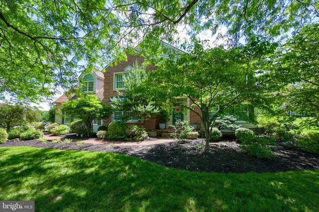 404 RHODA DR, Lancaster, PA 17601