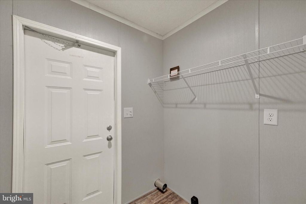 Image 11 of property listing at 33 DALLAS DR, Grantville, PA 17028