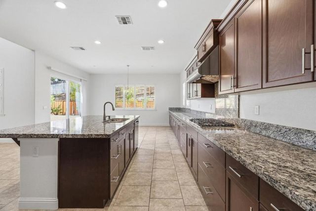 445 Russell Way, Marina, CA 93933