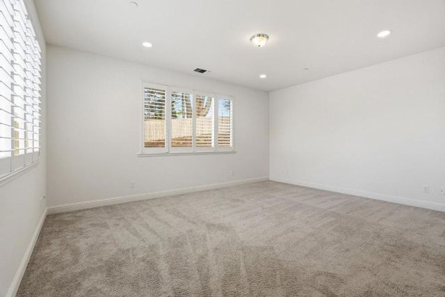 445 Russell Way, Marina, CA 93933