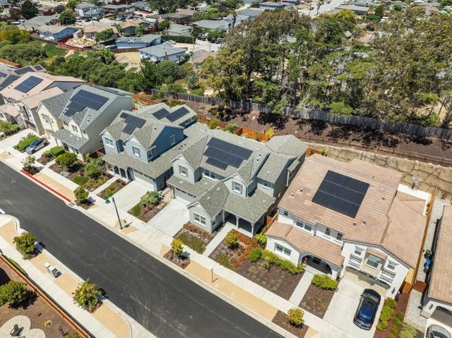 445 Russell Way, Marina, CA 93933