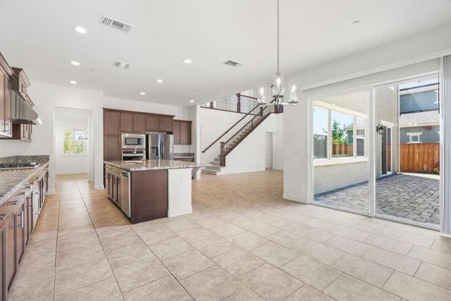 445 Russell Way, Marina, CA 93933