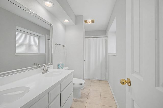 7513 Ramble Wood Trail, Fort Worth, TX 76132