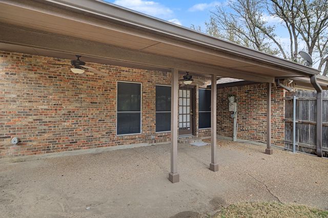 7513 Ramble Wood Trail, Fort Worth, TX 76132