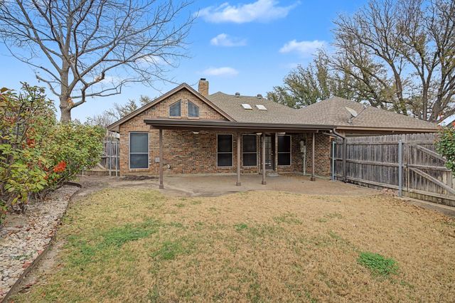 7513 Ramble Wood Trail, Fort Worth, TX 76132
