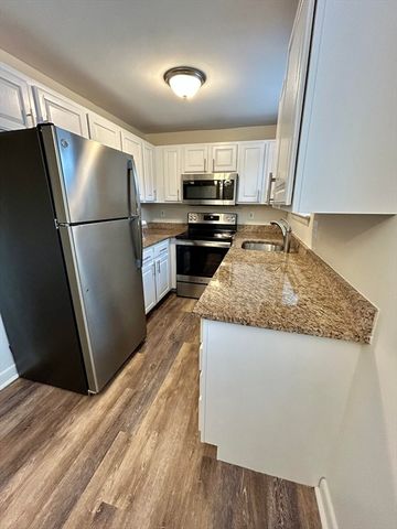 70 C Charles River Rd 70 C, Waltham, MA 02453