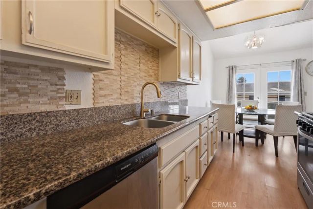 1530 W 145th 205, Gardena, CA 90247