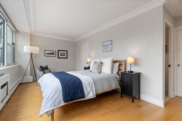1150 N Lake Shore Drive 14K, Chicago, IL 60611