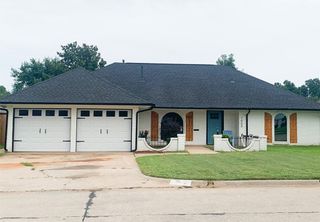 7008 N Comanche Avenue, Oklahoma City, OK 73132