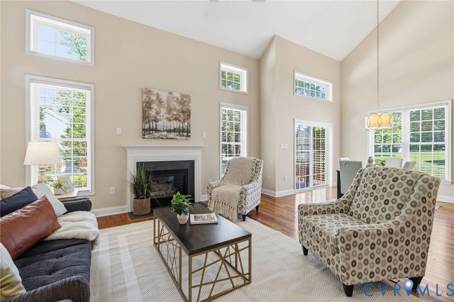 2513 Savage View Dr, Midlothian, VA 23112