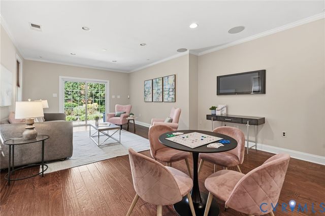 2513 Savage View Dr, Midlothian, VA 23112